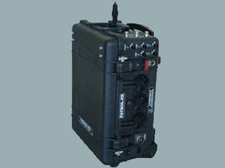 Brouilleur tactique de la mobilité 25Mhz-3800Mhz, brouilleur 350W de signal de puissance élevée de fréquence ultra-haute de VHF
