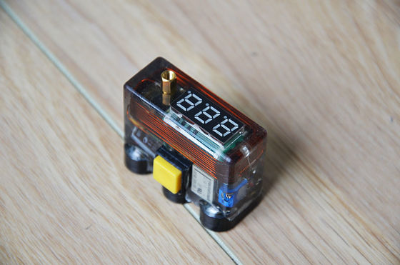 dispositif micro de la fréquence automatique IEM de brouilleur du signal radio 27V pour les machines à sous EM-02